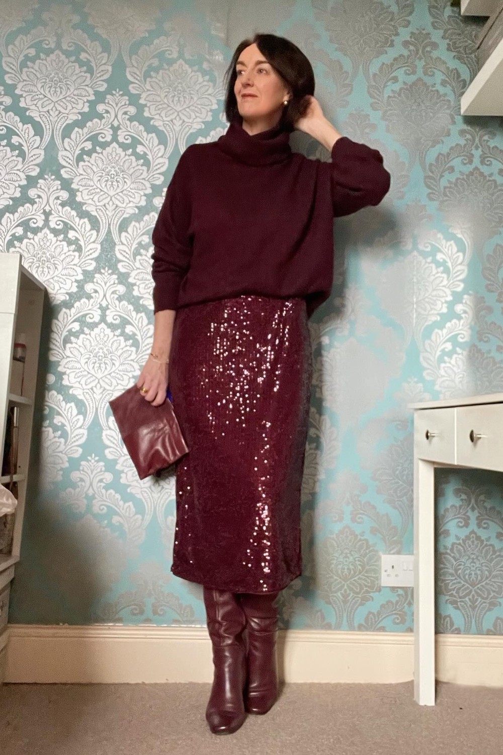 Monochromatic Burgundy Sequin Ensemble