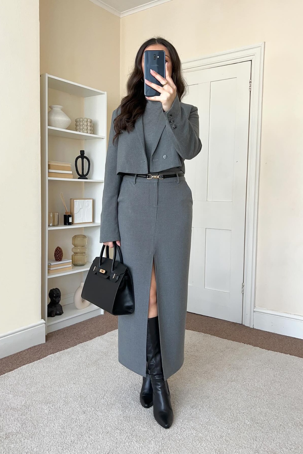 Sophisticated Gray Monochrome Look