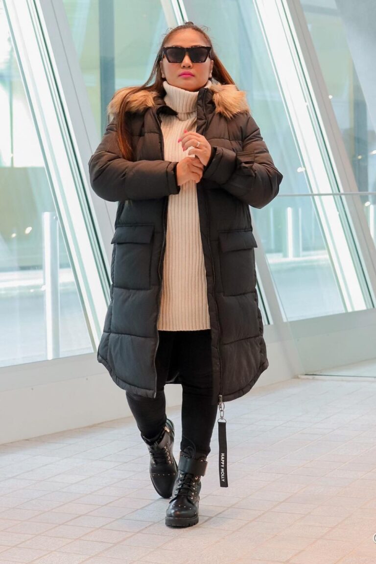 19 Trendy Puffer Jacket Outfits That Ll Keep You Warm And Stylish