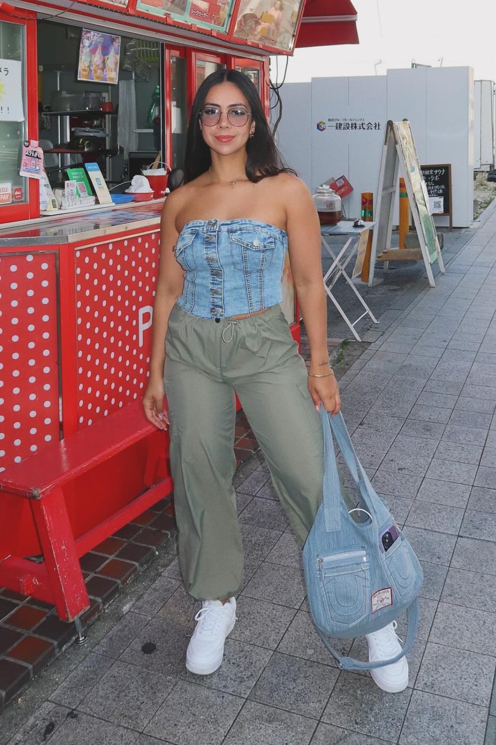 Denim Corset Top, Wide-Leg Pants, and Sneakers