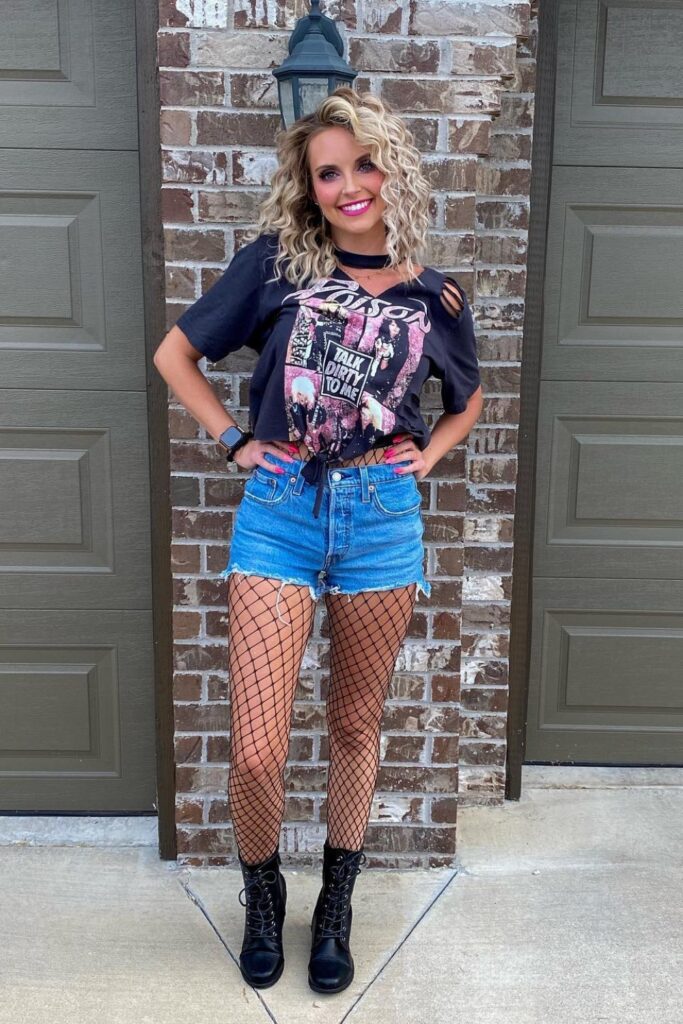 Black Graphic Tee, Blue Denim Shorts and Fishnet Tights