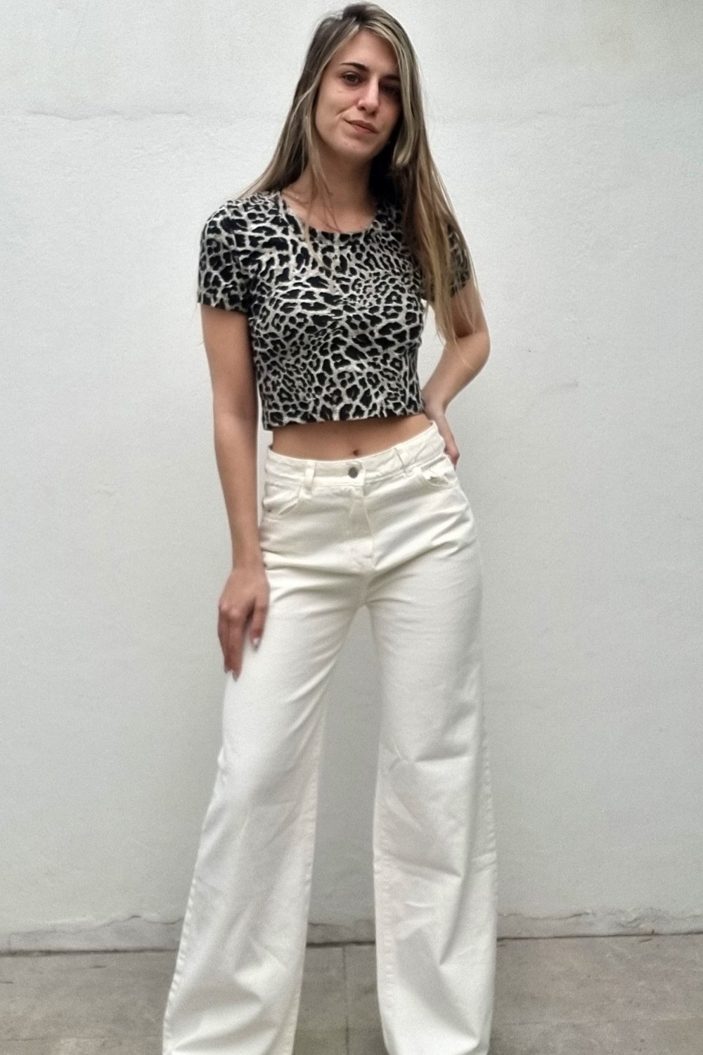 Leopard Print Crop Top & White Wide-Leg Jeans