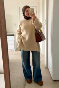 18 Effortlessly Chic Modest Outfits That Combine Style and Comfort