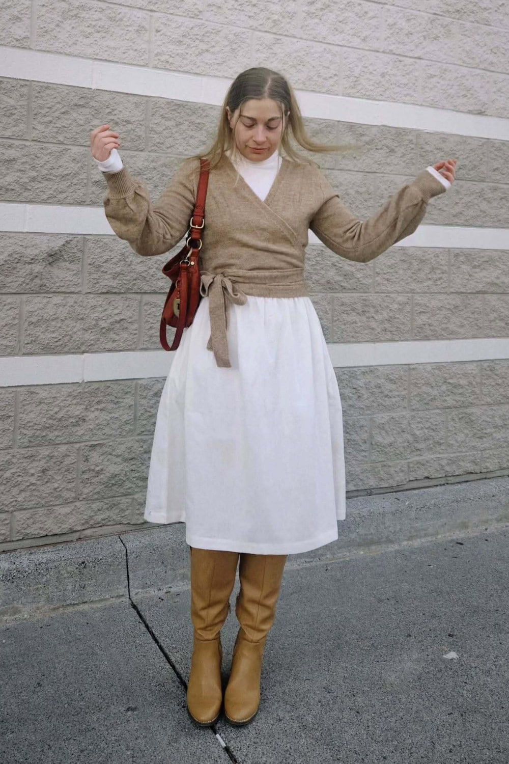 18 Effortlessly Chic Modest Outfits That Combine Style and Comfort