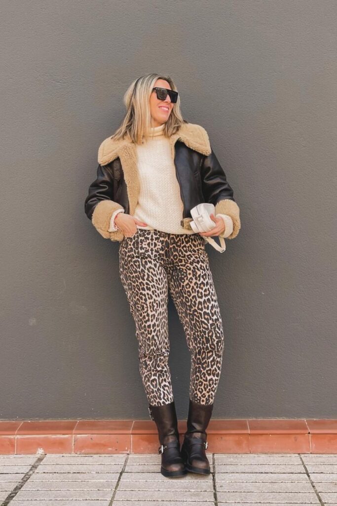 Turtleneck and Leather Jacket with Leopard Print