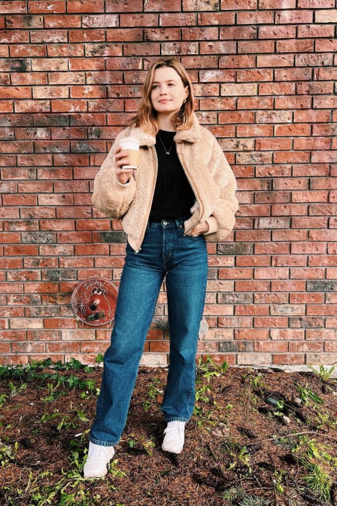 Teddy Coat, Black Tee, and Sneakers