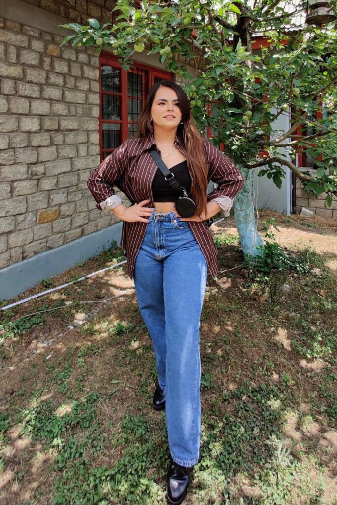 Striped Shirt with High-Waisted Jeans