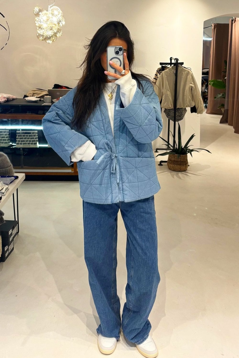 【OneSize グレー系】 holo（ホロ） オーブエム Orb M Light Gray x White ナイロン バッグ ストレージ バックパック デイパック 容量【～29L】 z00052139 Light Gray x White デイパック 容量【～2 main image 1